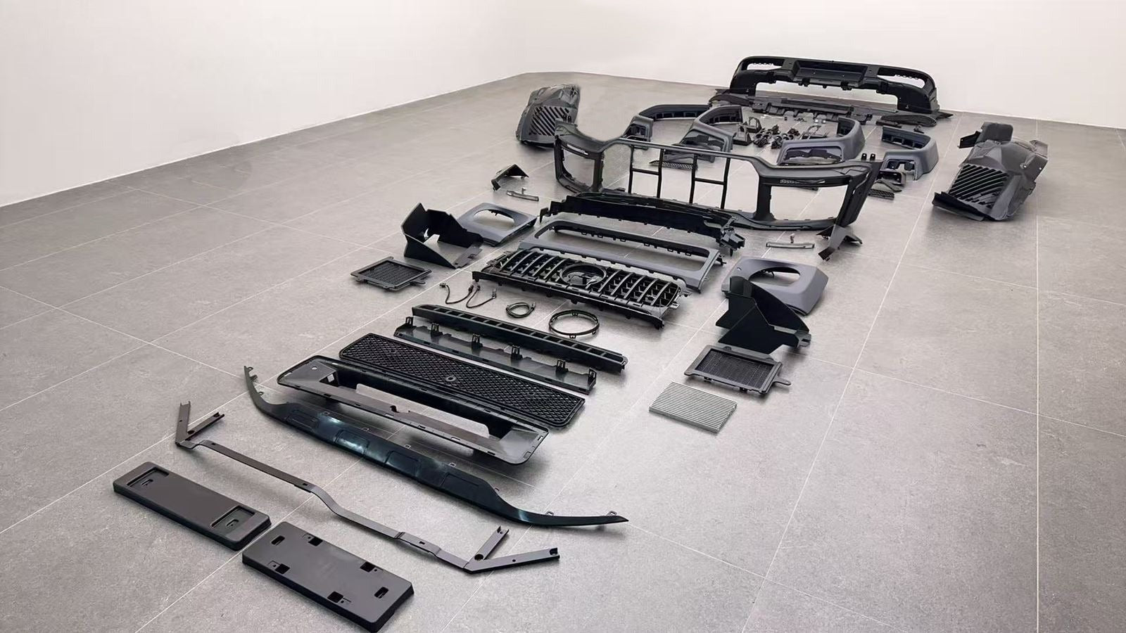 Plastic Brabus Widestar Body Kit for Mercedes-Benz G-Class W465 2025+: Enhance Your G-Class with Aggressive Styling